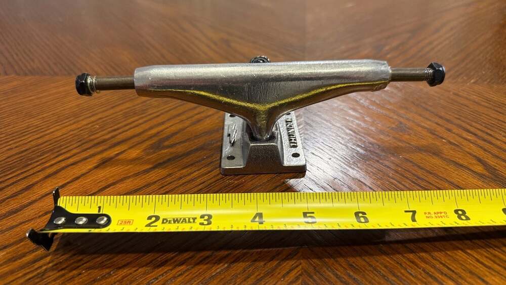 Thunder 148 Polished Team Edition Skateboard Truck